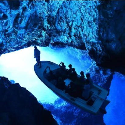 hvarboatsbooking
